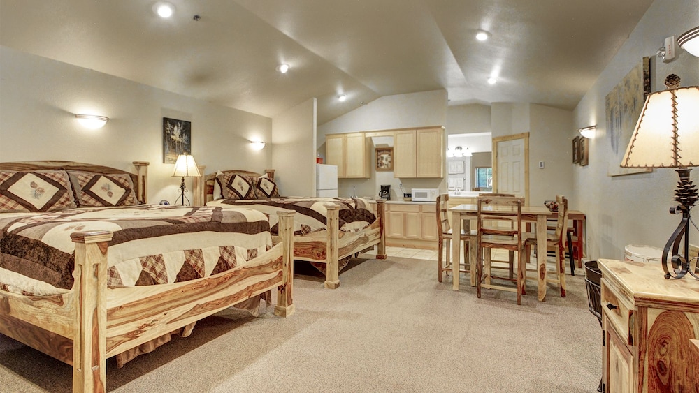 Eagle Fire Lodge Cabins 57/75