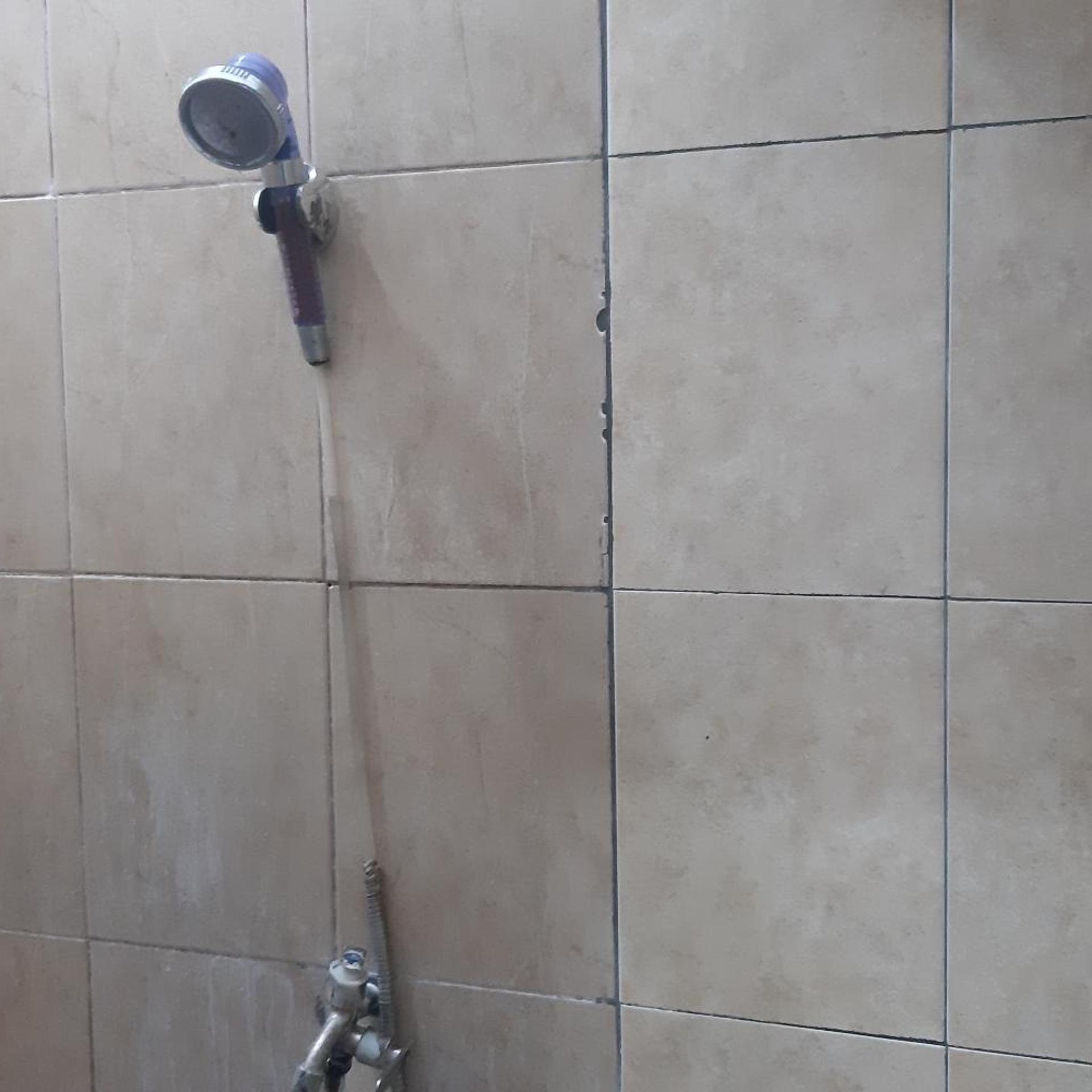 OYO 3895 D'Luck Homestay 23/37