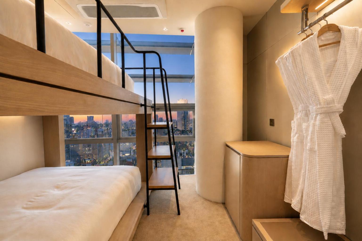 UH Suite Seoul Insadong 20/50