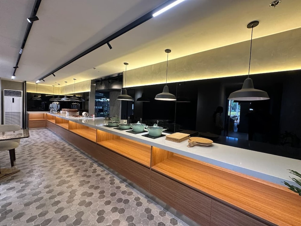 Ibis Styles Subic 27/48