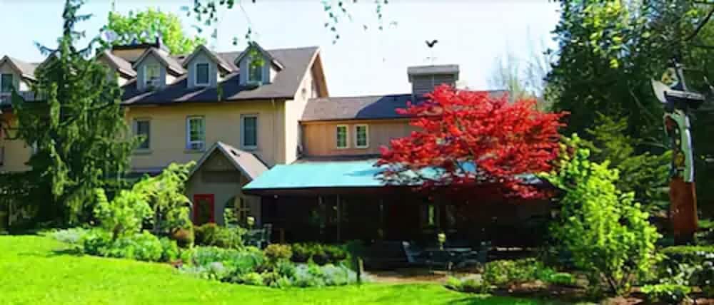 Benmiller Inn & Spa 36/36