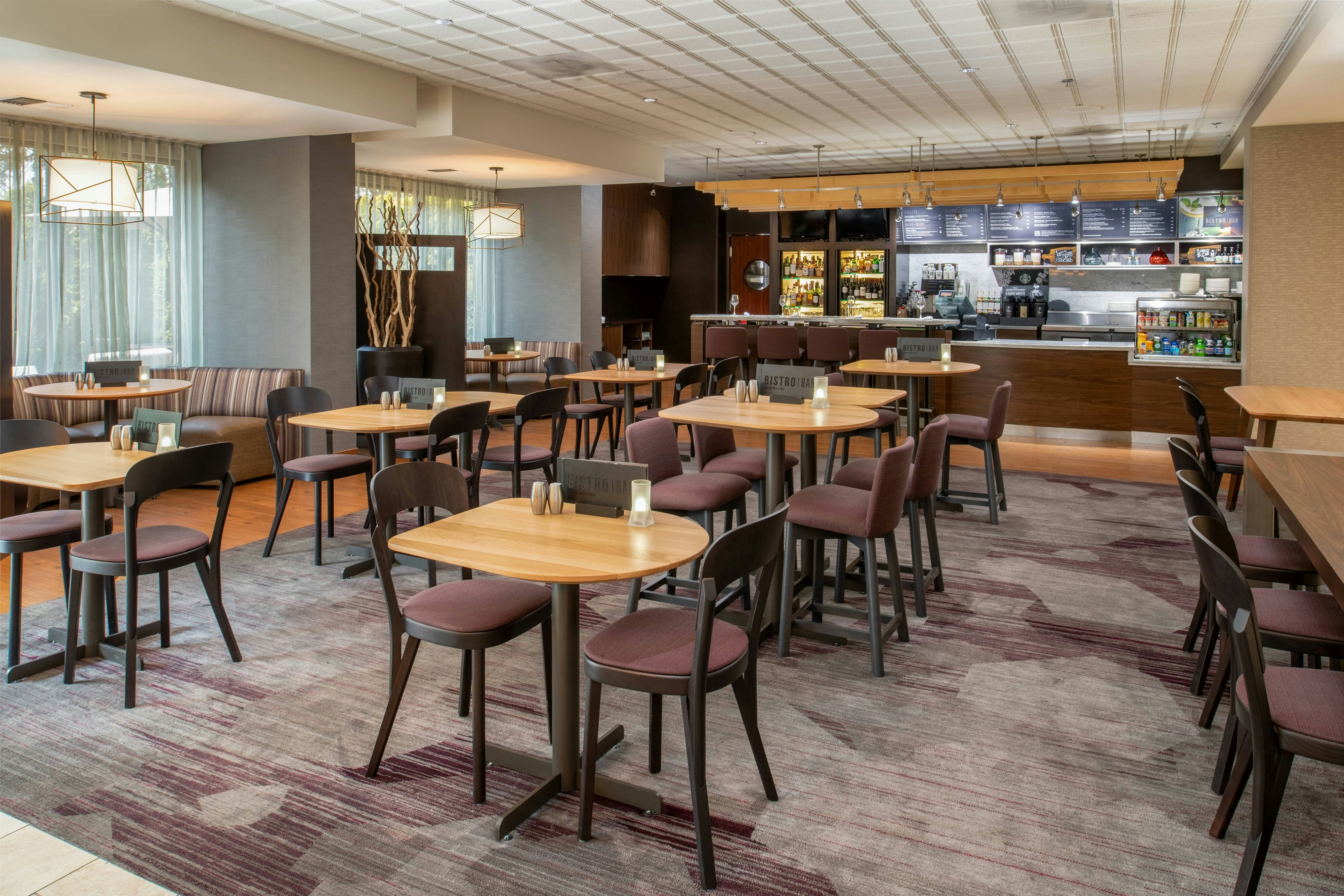 Courtyard By Marriott Portland Airport 7/15