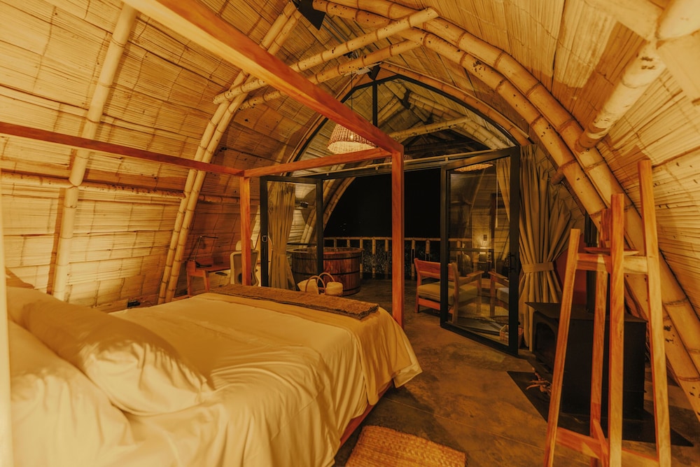Hotel Casa Selvaggio 8/50