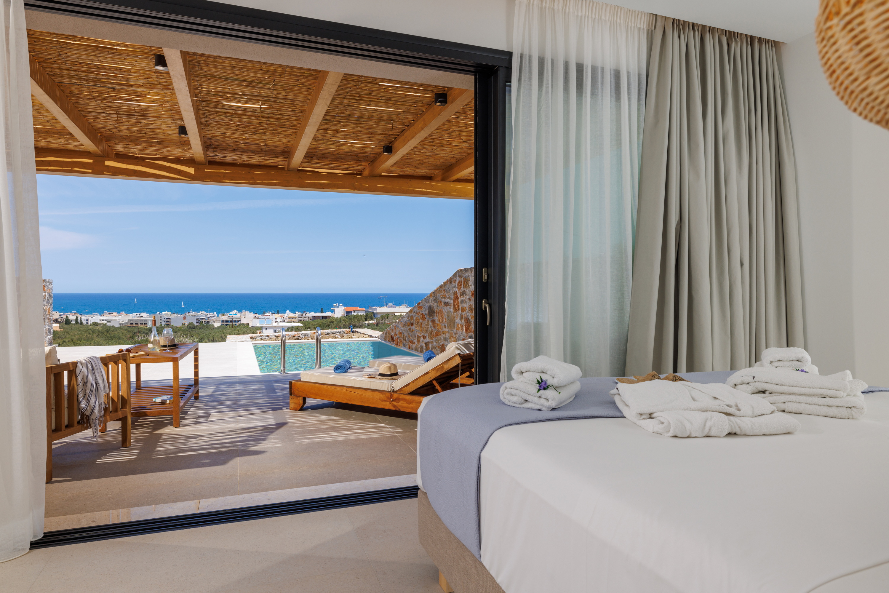 Junior Suite, Deluxe, King Bed, Sea View