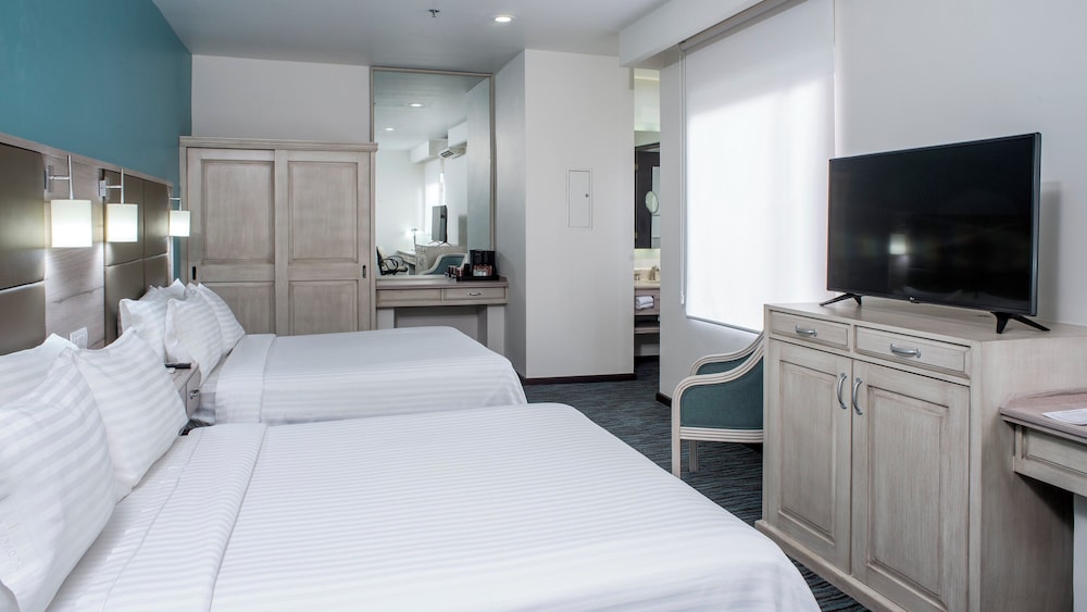 suite, 2 queen beds