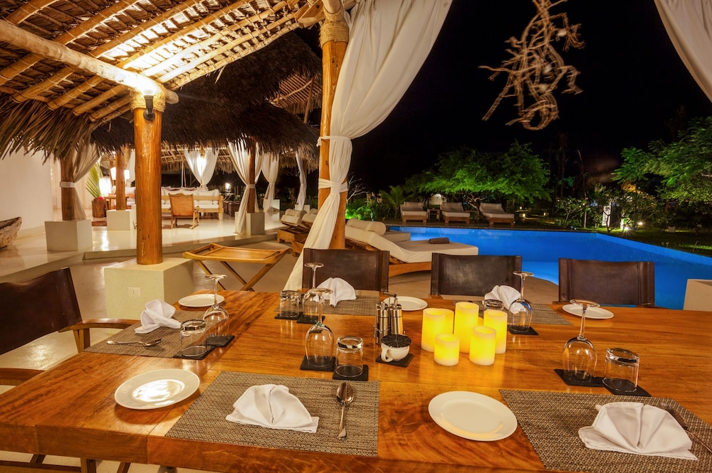 Leopard Point Luxury Beach Resort & Spa 38/52