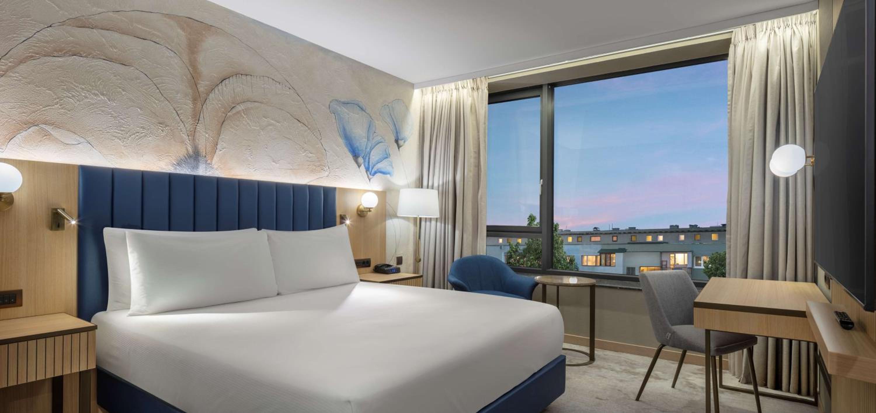 غرفة بسرير كينج، DoubleTree by Hilton Plovdiv Center 6/10
