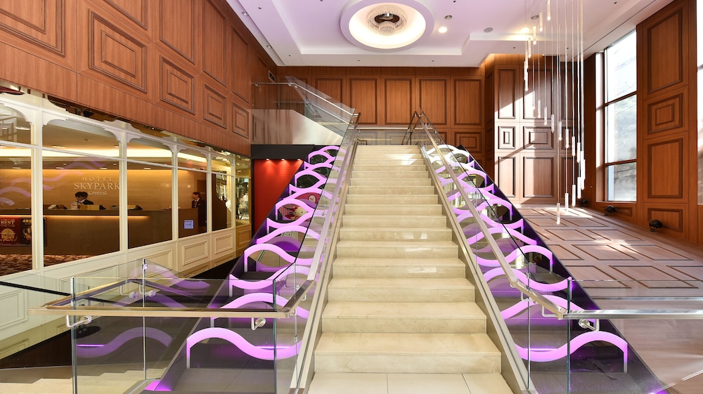 Hotel Skypark Central Myeongdong 40/44