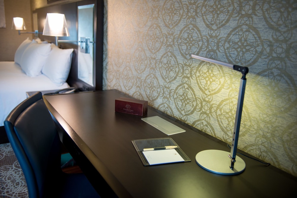 Doubletree By Hilton Hotel Binghamton 15/51