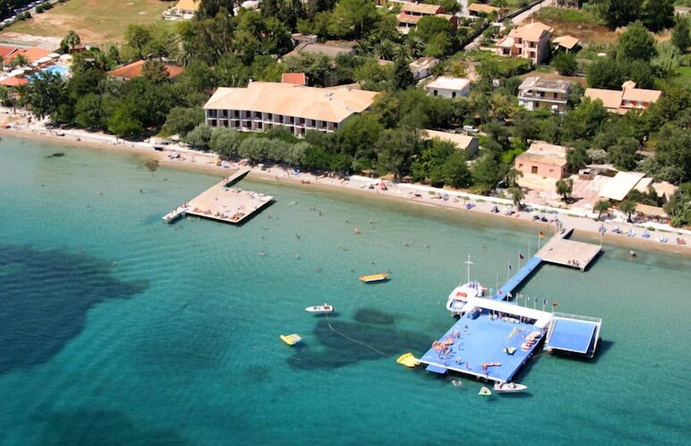 Dassia Beach Hotel 62/70