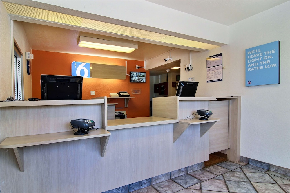 Motel6 Abilene, Tx 7/42