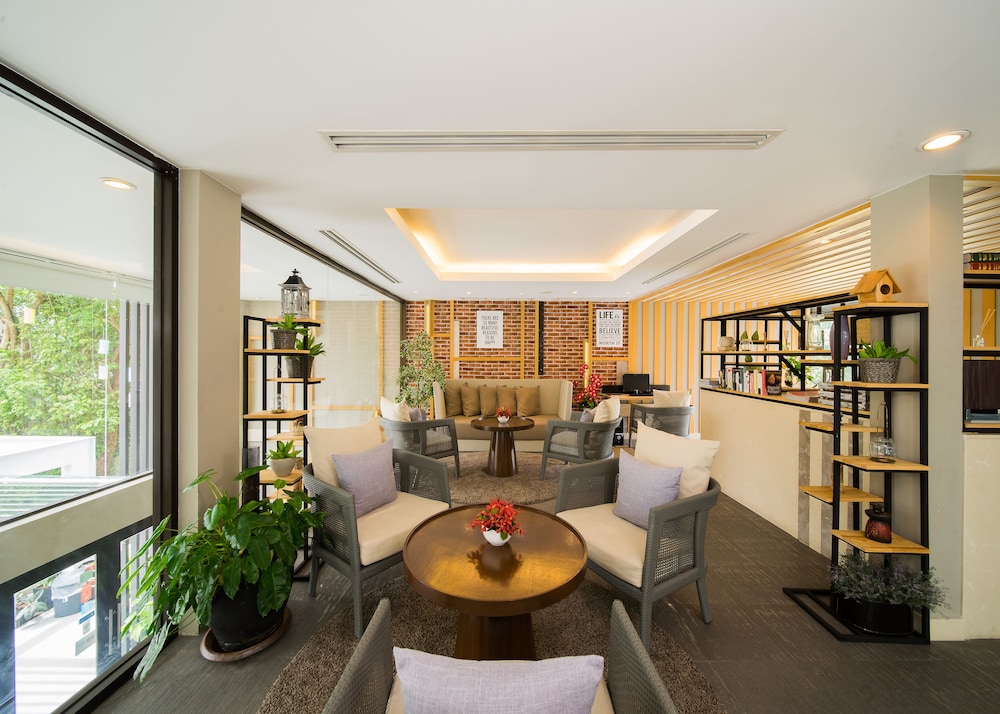 The Rock Hua Hin Beach Resort 40/67