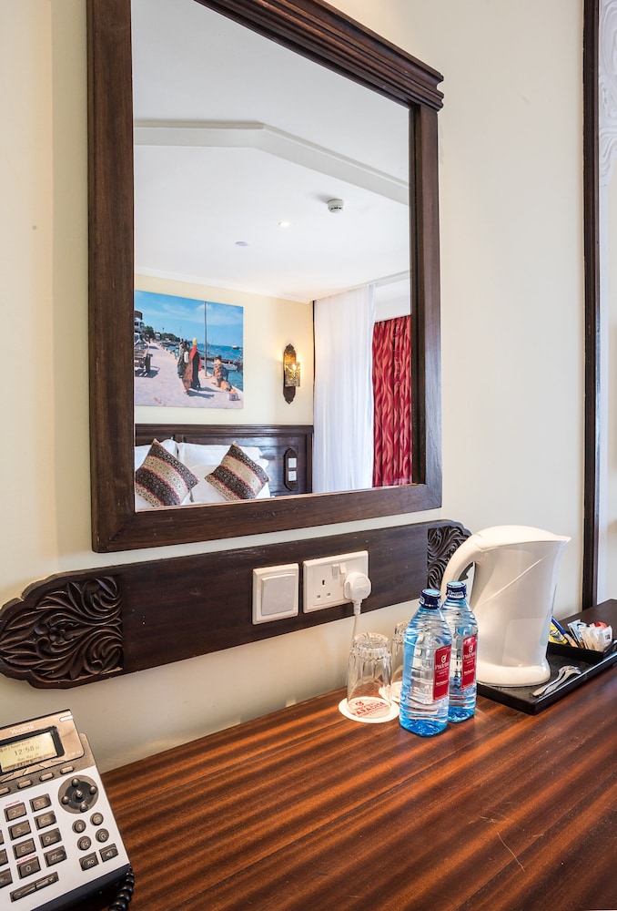 PRIDEINN PARADISE BEACH HOTEL AND SPA 47/79