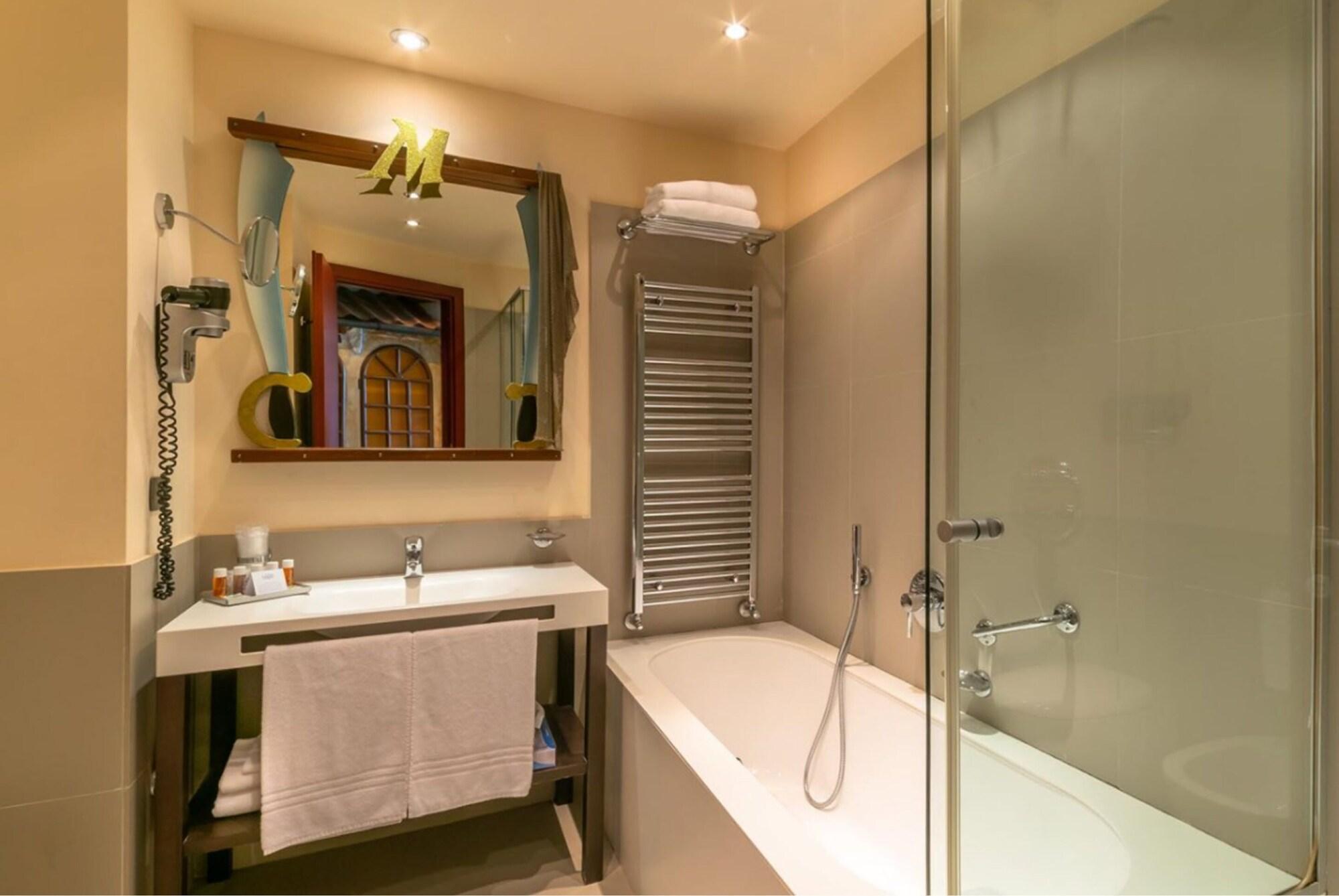 Maisonette, Junior Suite, Family، Grand Hotel Mattei 3/3