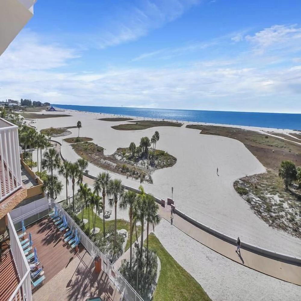 Surf Beach Resort 47/50