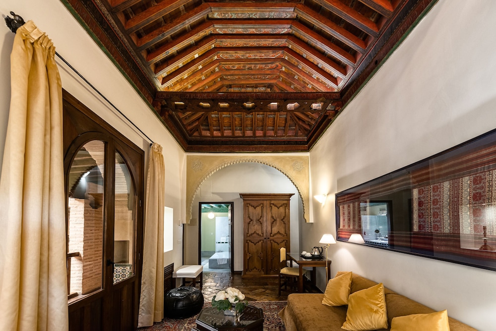 Casa Morisca 25/48