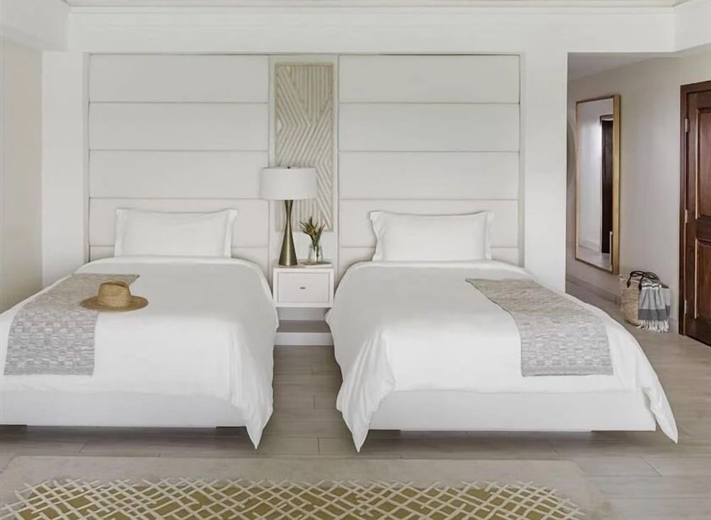Connecting, Beach, Junior Suite, 2 Double Beds, Resort View