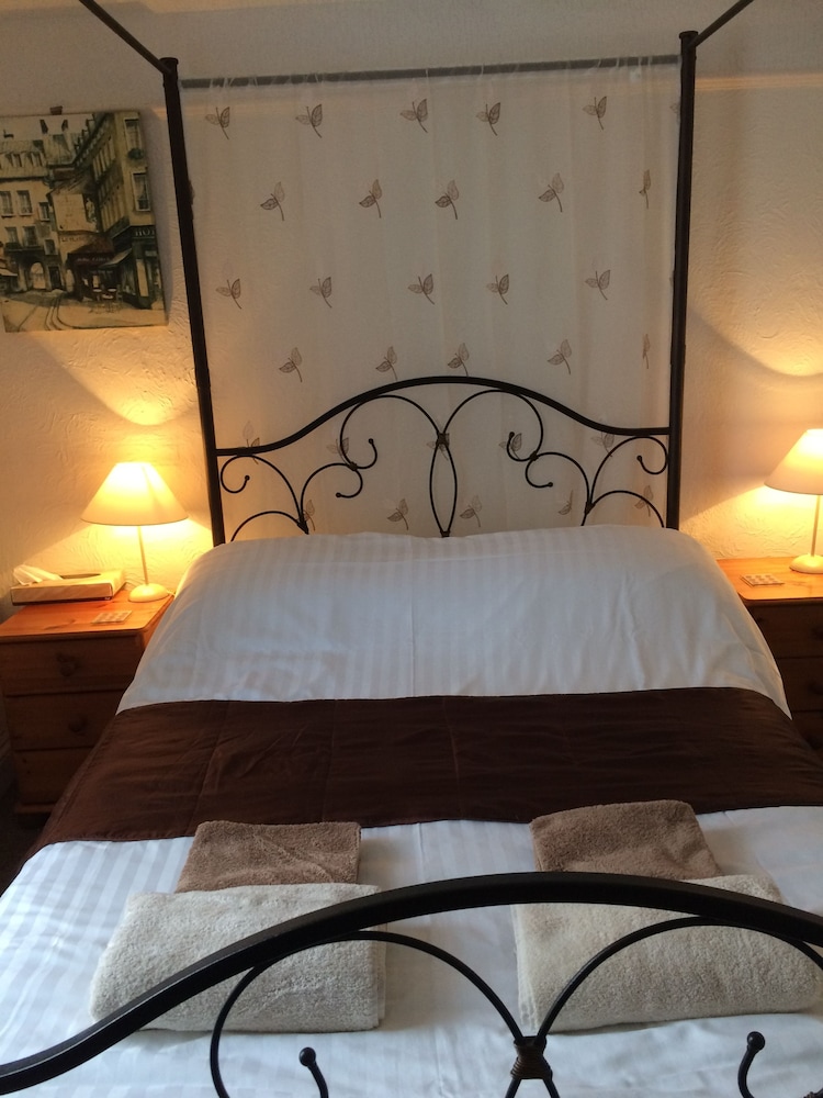 The Haldon Guest House 22/40