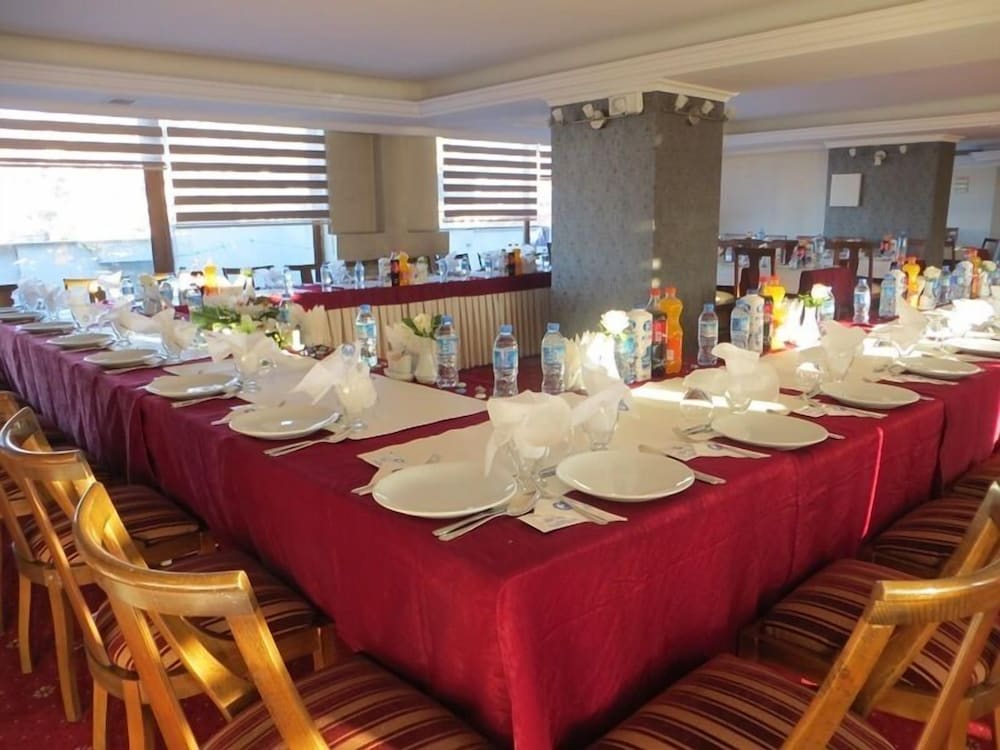 Mutevelli Otel 37/50