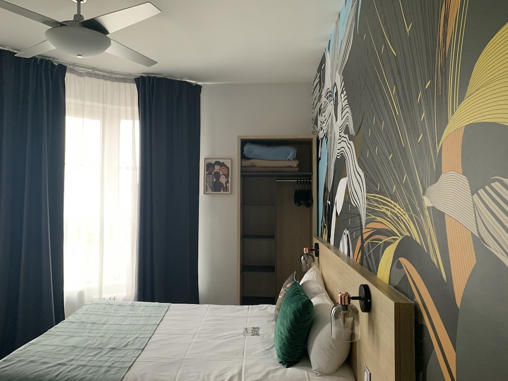rooms