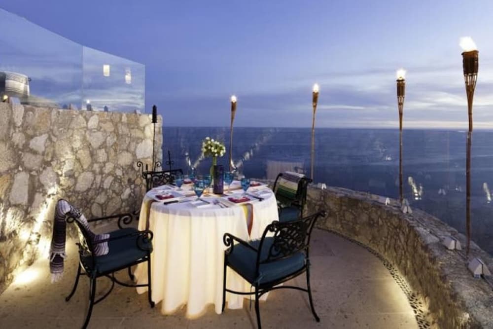 2 Bd Family Suite At Cabo San Lucas 38/50