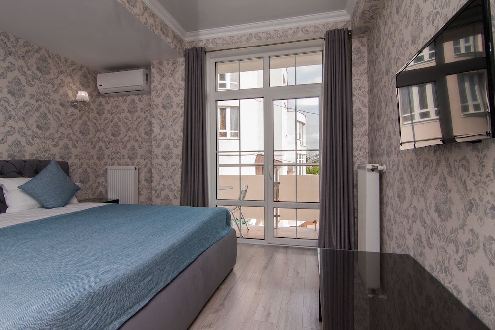KLASSIK HOTEL 28/73