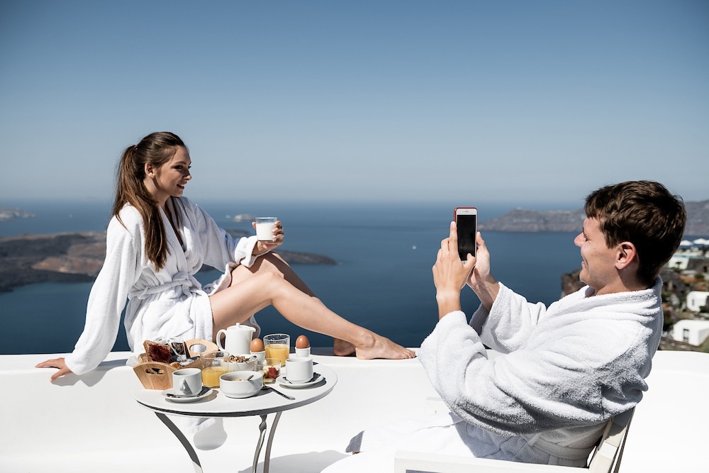 On The Rocks Santorini - Adults only 37/67