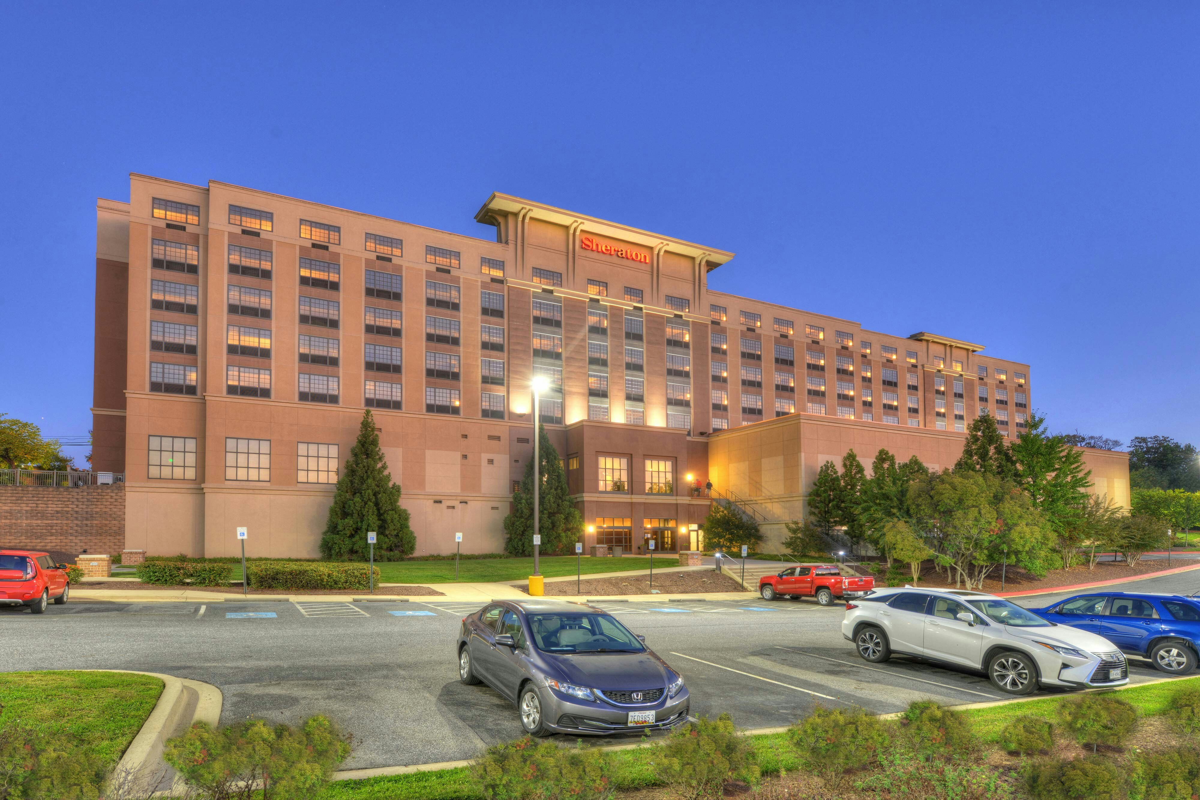 Sheraton Baltimore Washington Airport Hotel - BWI 55/56