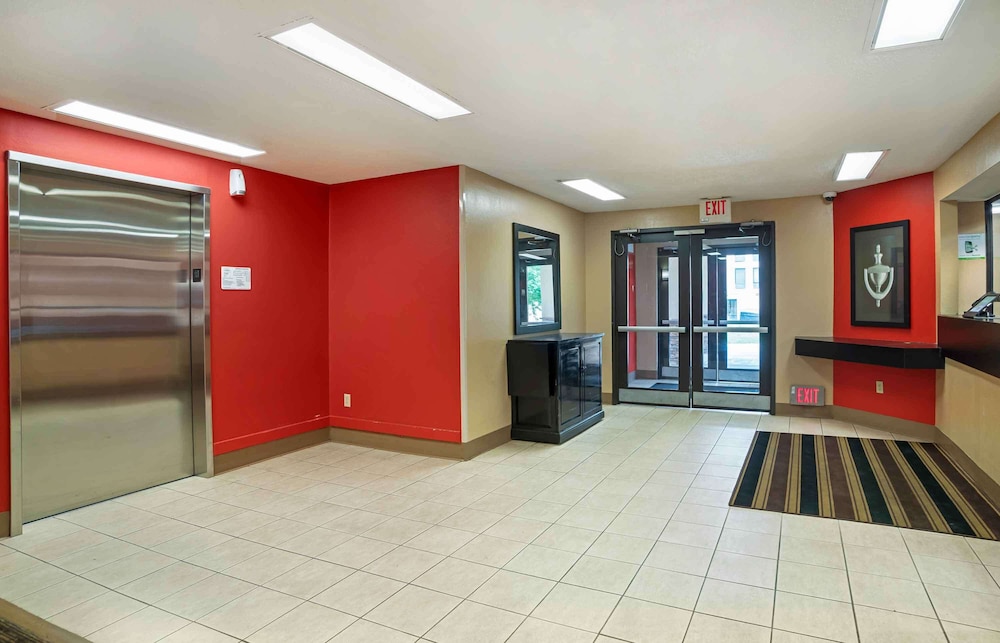 Extended Stay America Columbia - Columbia Parkway 8/56