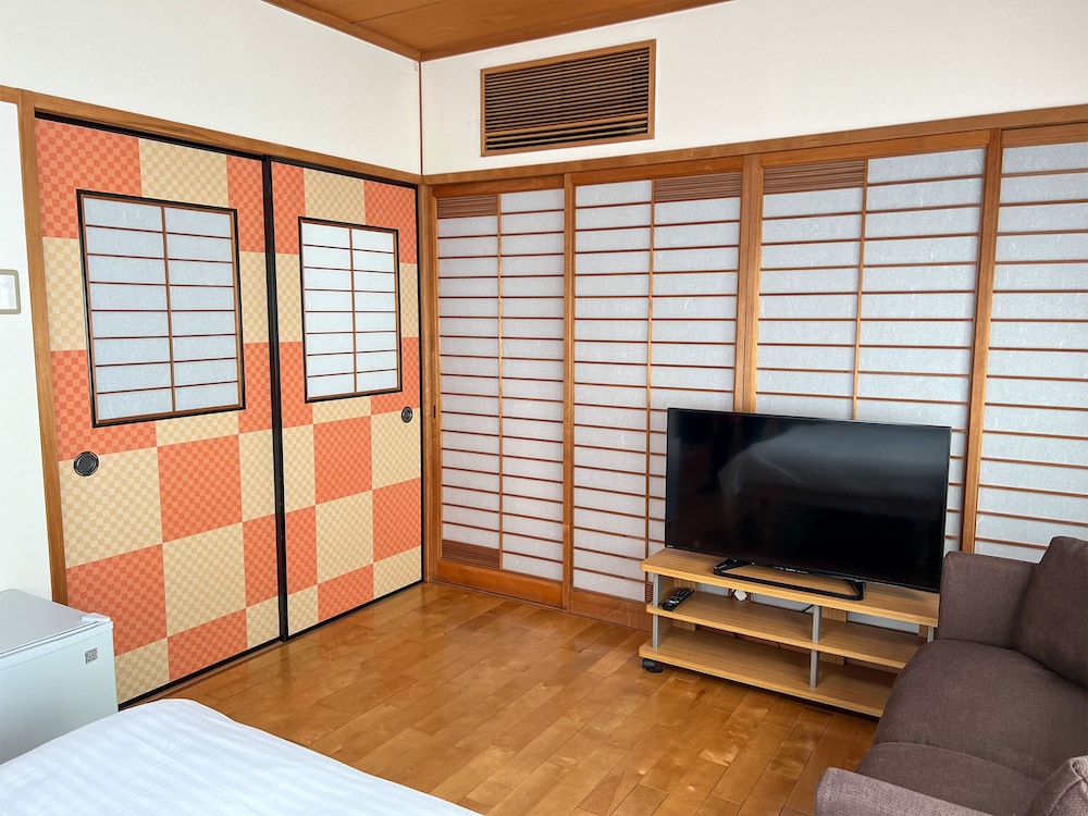 Hondori Inn 45/60