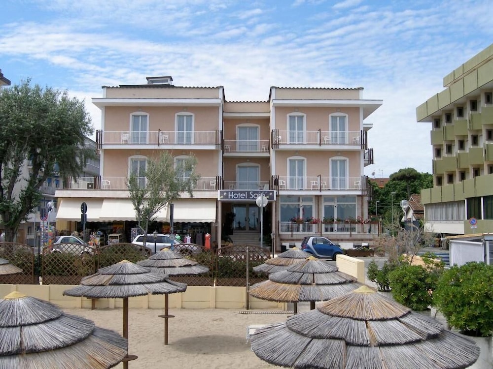 Hotel Sara 18/46
