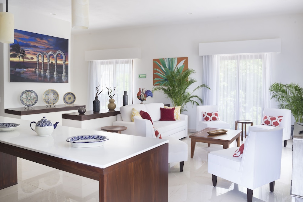 Villa Divina Luxury Boutique 61/69