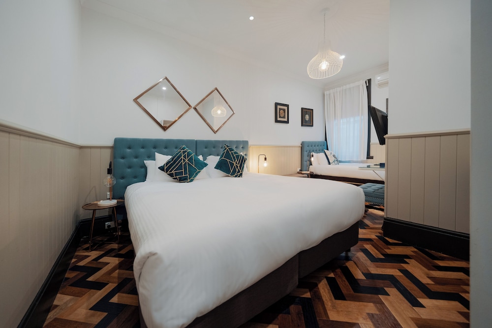 CREMORNE POINT MANOR 21/73