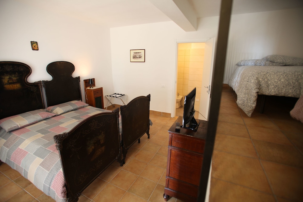 Casale Poggio del Tiglio 17/45