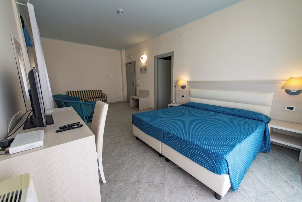 Baia Turchese Hotel 7/50