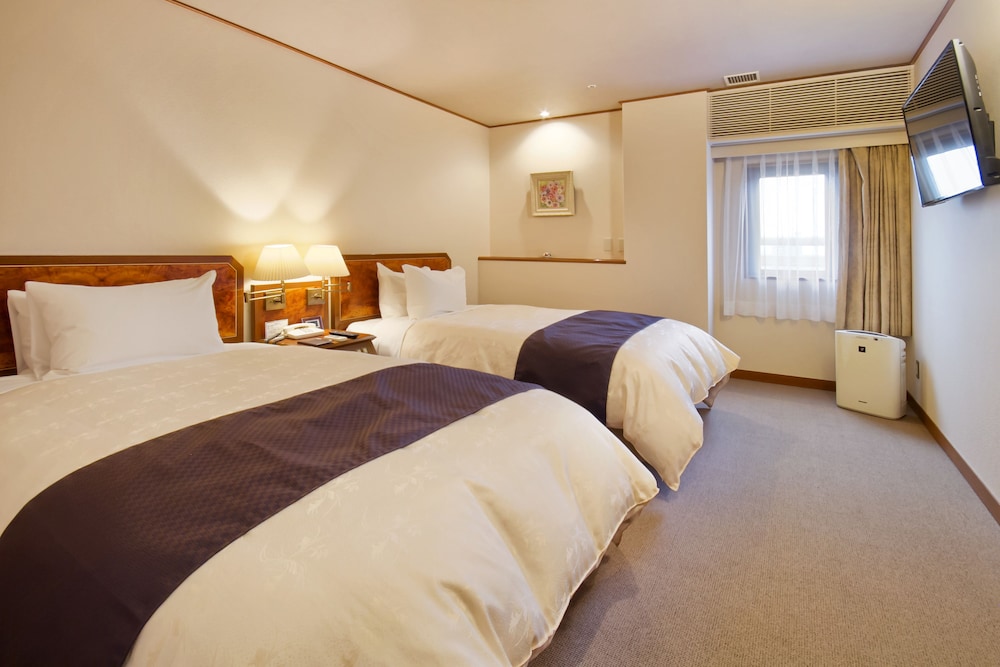ROYAL, SUITE, PRIVATE HOT SPRING BATH, CLUB FLOOR, TOP FLOOR