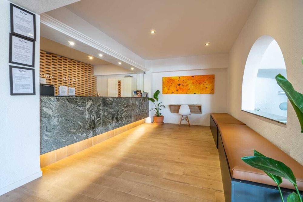 Hostal Alcina 10/45