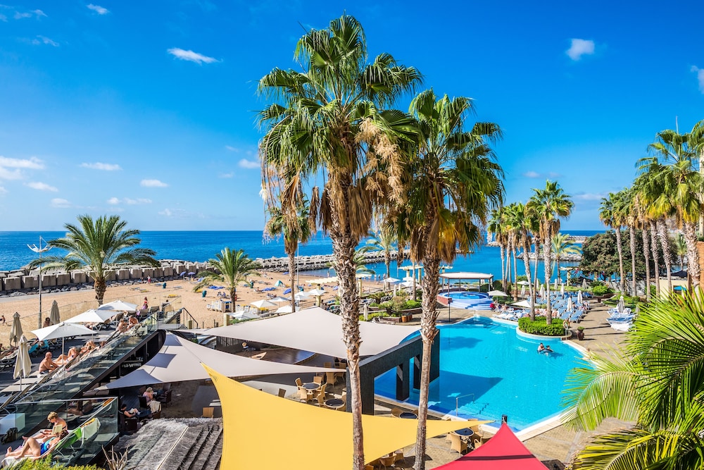 Calheta Beach by Savoy Signature 1/79