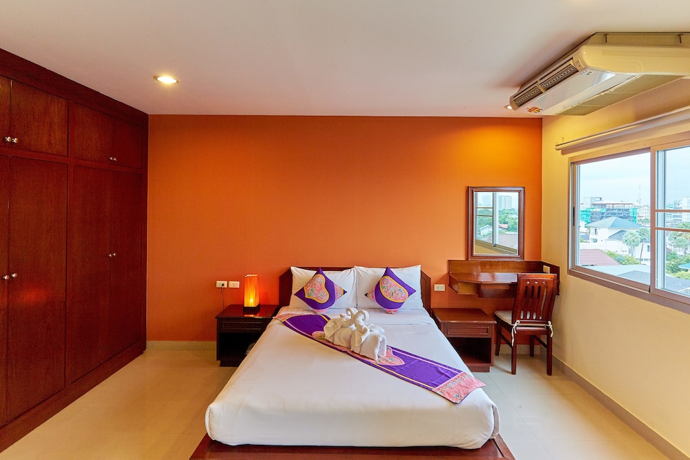 2 BEDROOMS, PRESIDENTIAL, SUITE