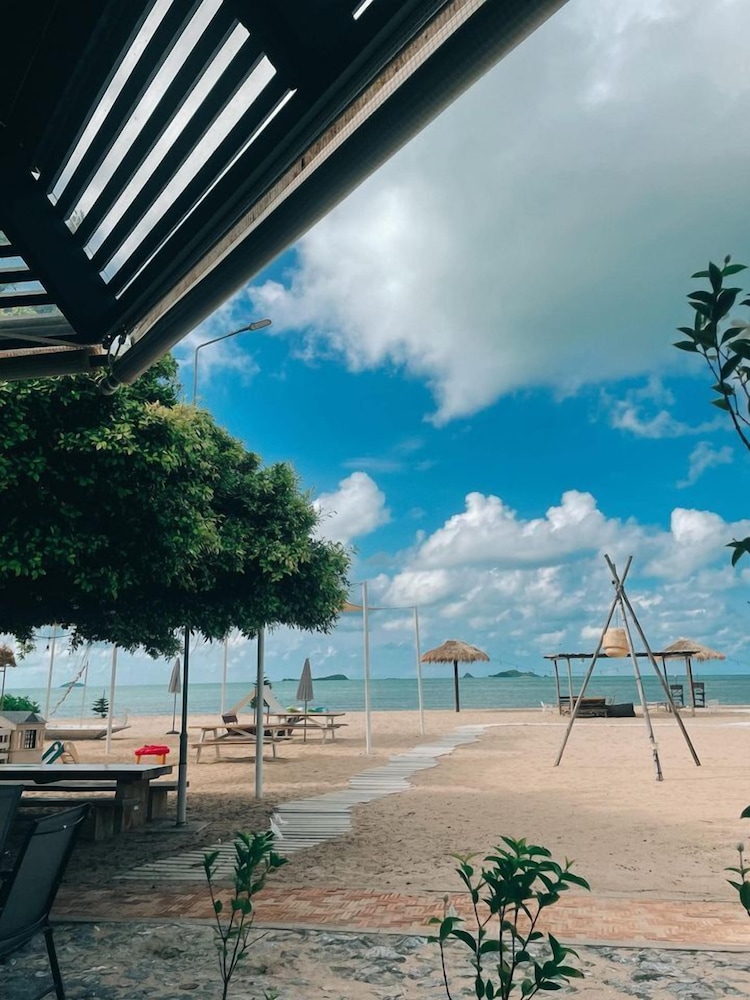 Bann Pae Cabana Hotel And Resort 50/61
