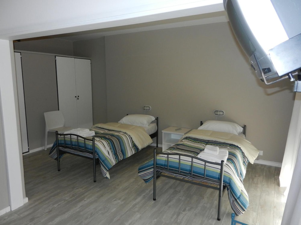 Hotel Hostal del Rey 29/51