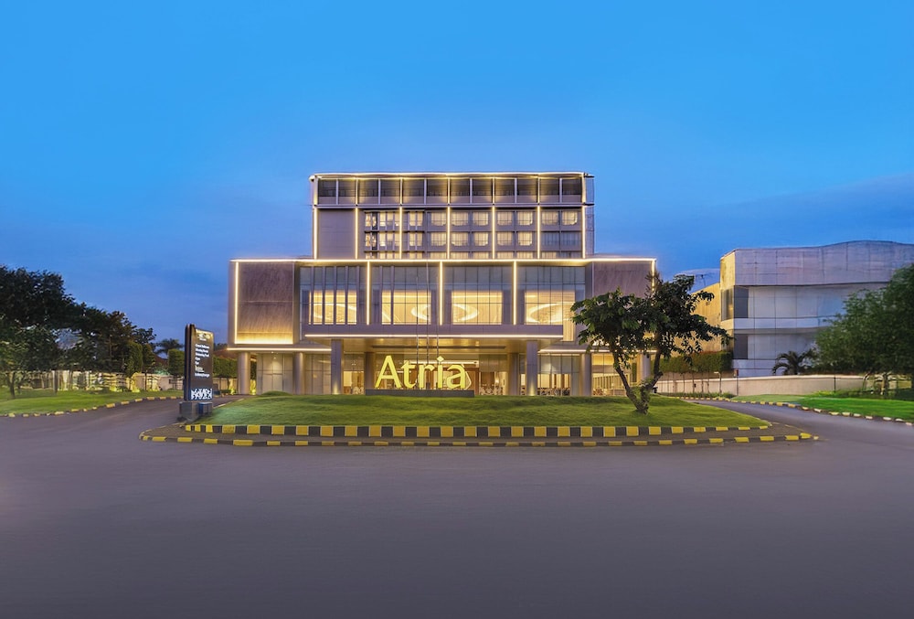 Atria Hotel Malang 4/63