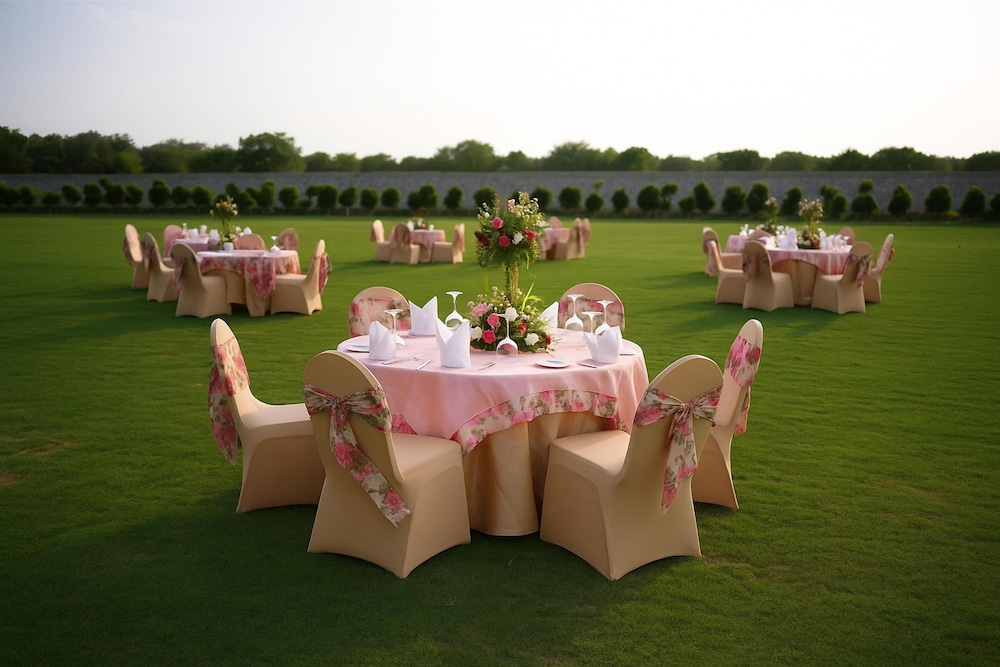 Radisson Hotel Vrindavan 46/50