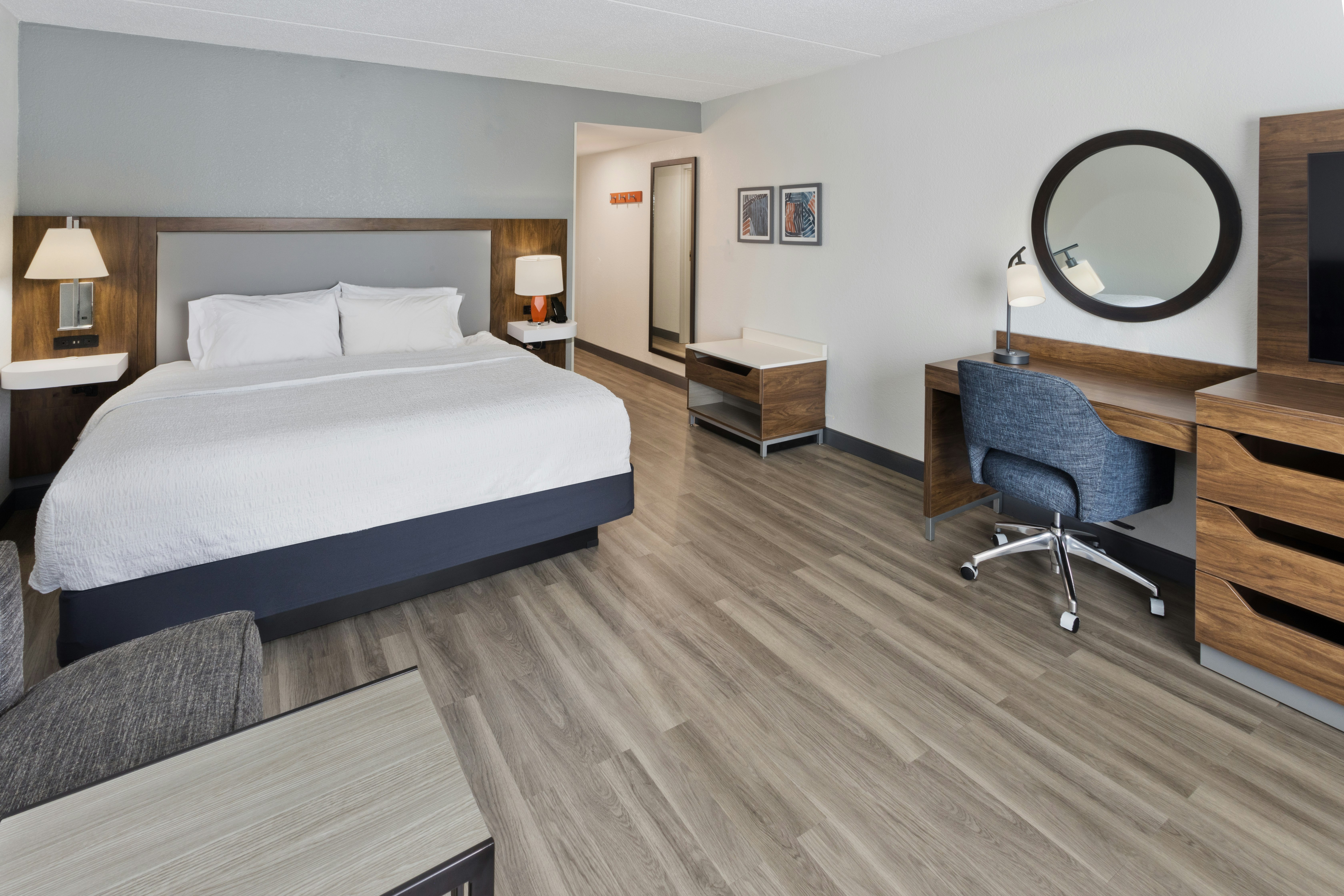 Room, King Bed, Accessible