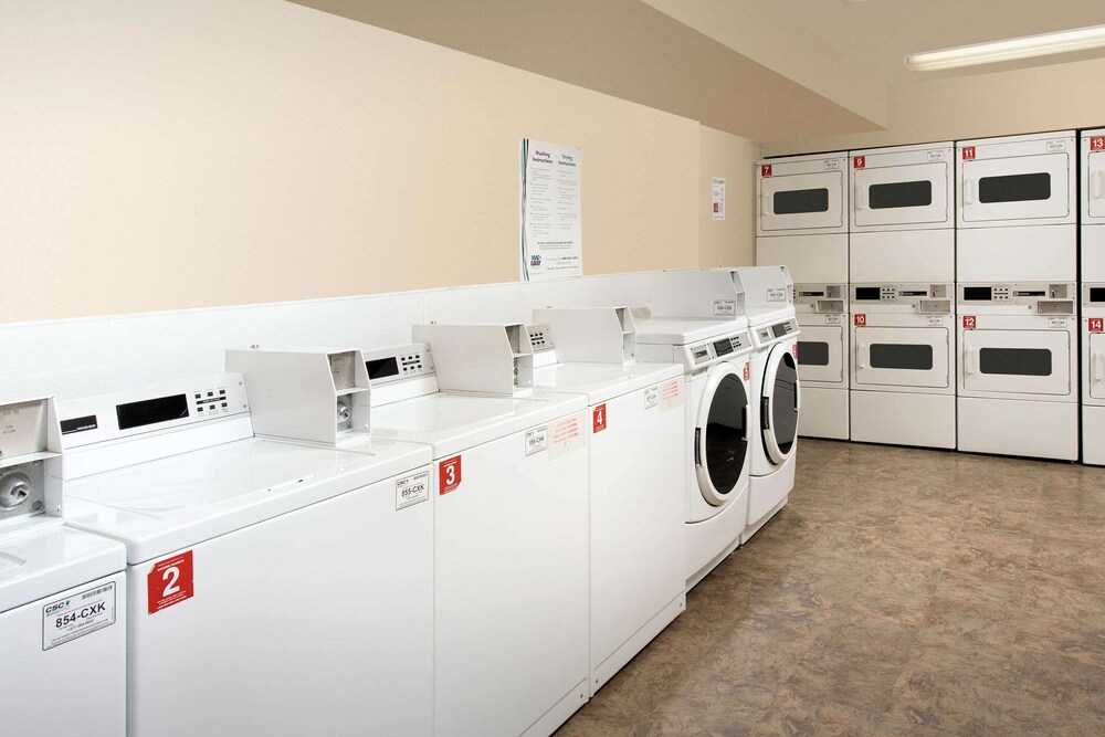 WoodSpring Suites Odessa 19/22