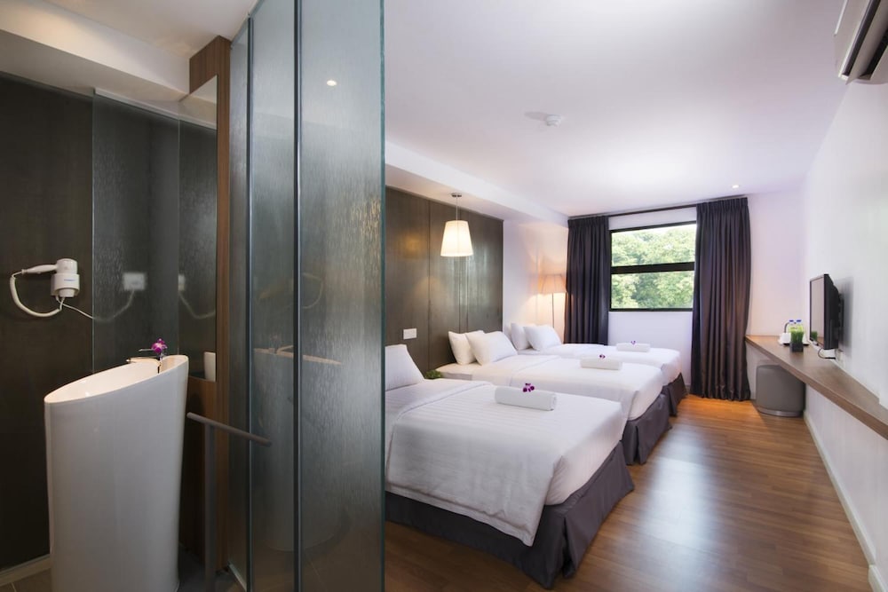 T+ Hotel Butterworth 15/65