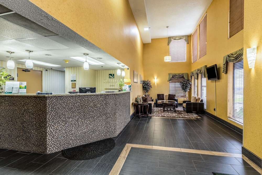 Quality Inn Rolla MO 11/49