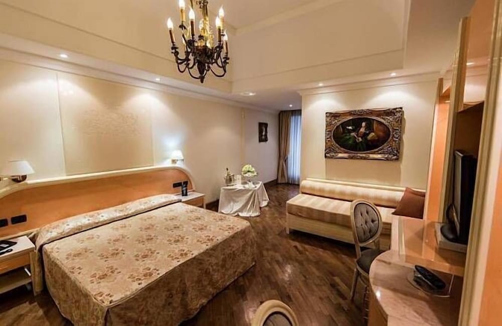 LH Hotel Domus Caesari 22/42