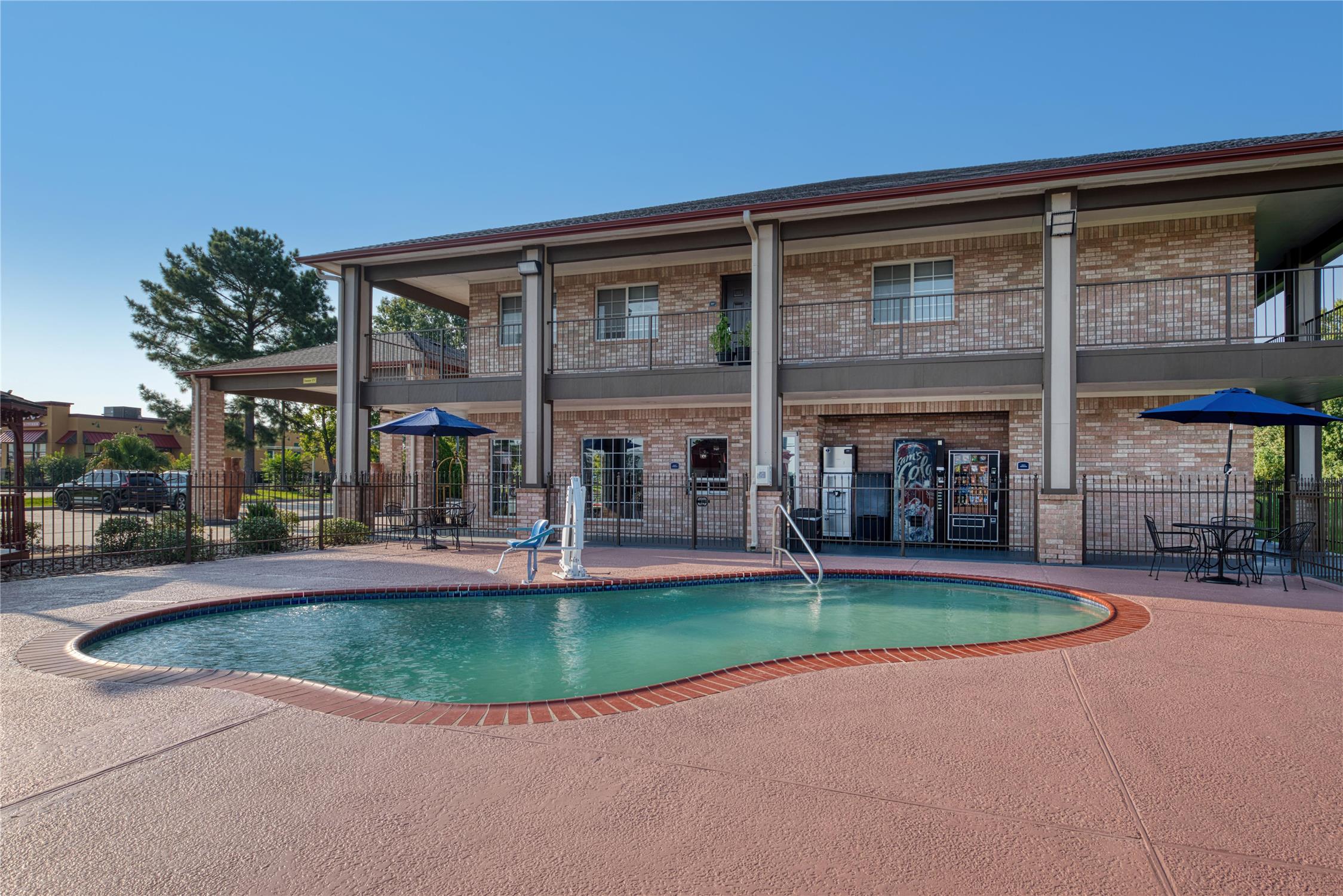 Best Western Lake Conroe Inn 4/36