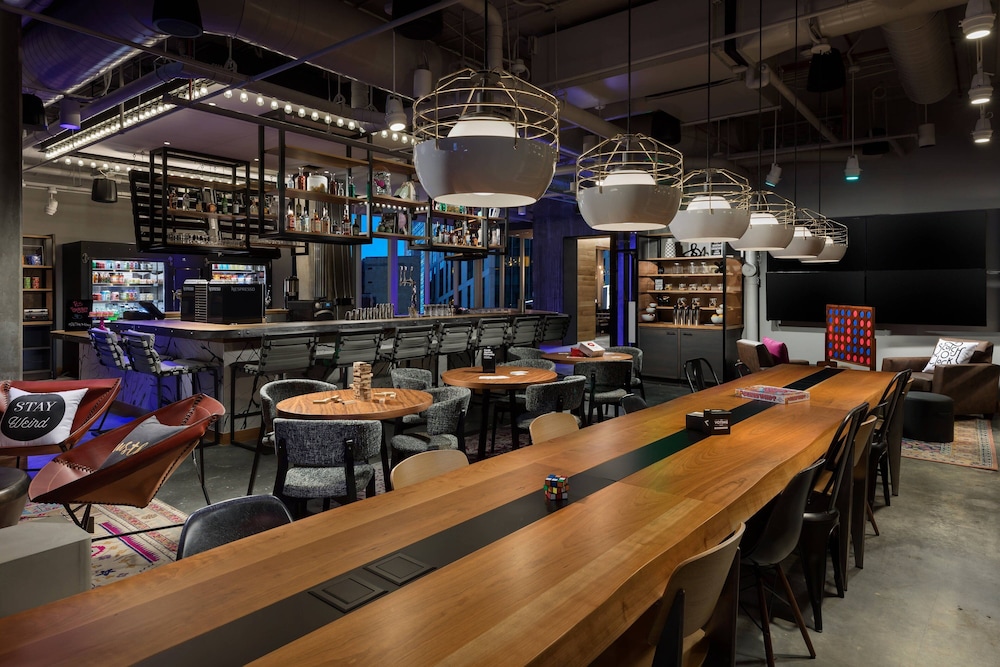 Moxy Boston Downtown 55/68